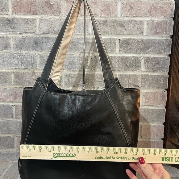 Mary Kay - Picture 4 of 17